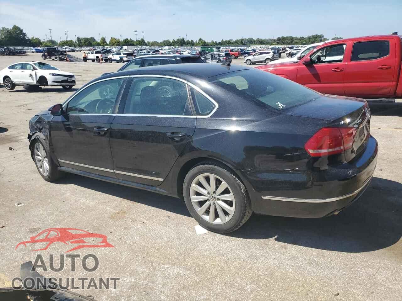 VOLKSWAGEN PASSAT 2012 - 1VWCH7A36CC032118
