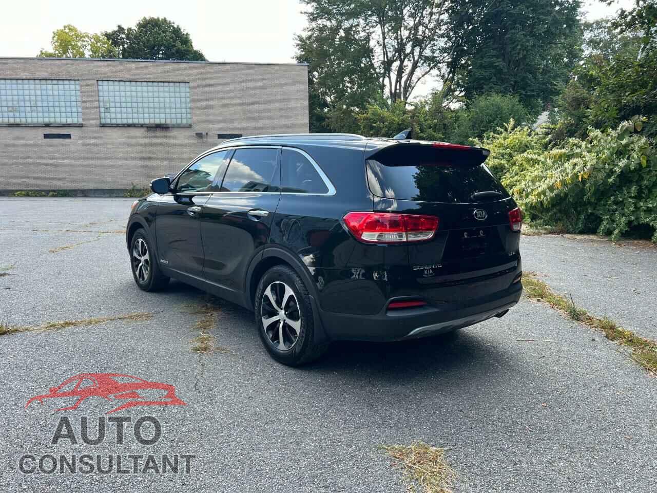 KIA SORENTO 2017 - 5XYPHDA53HG234003