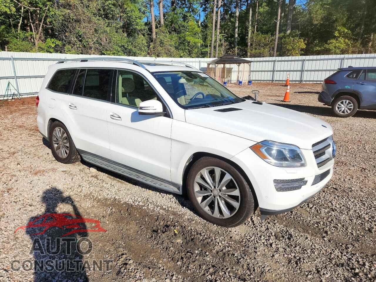 MERCEDES-BENZ GL-CLASS 2015 - 4JGDF6EEXFA532748