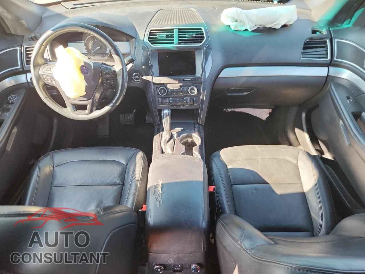 FORD EXPLORER 2017 - 1FM5K8D82HGA21090