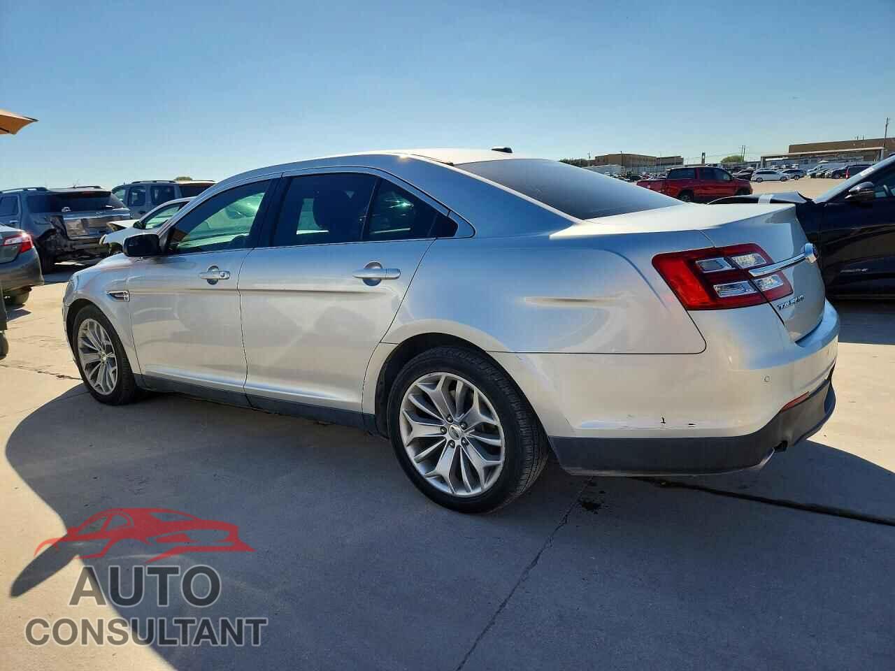 FORD TAURUS 2016 - 1FAHP2F85GG108693