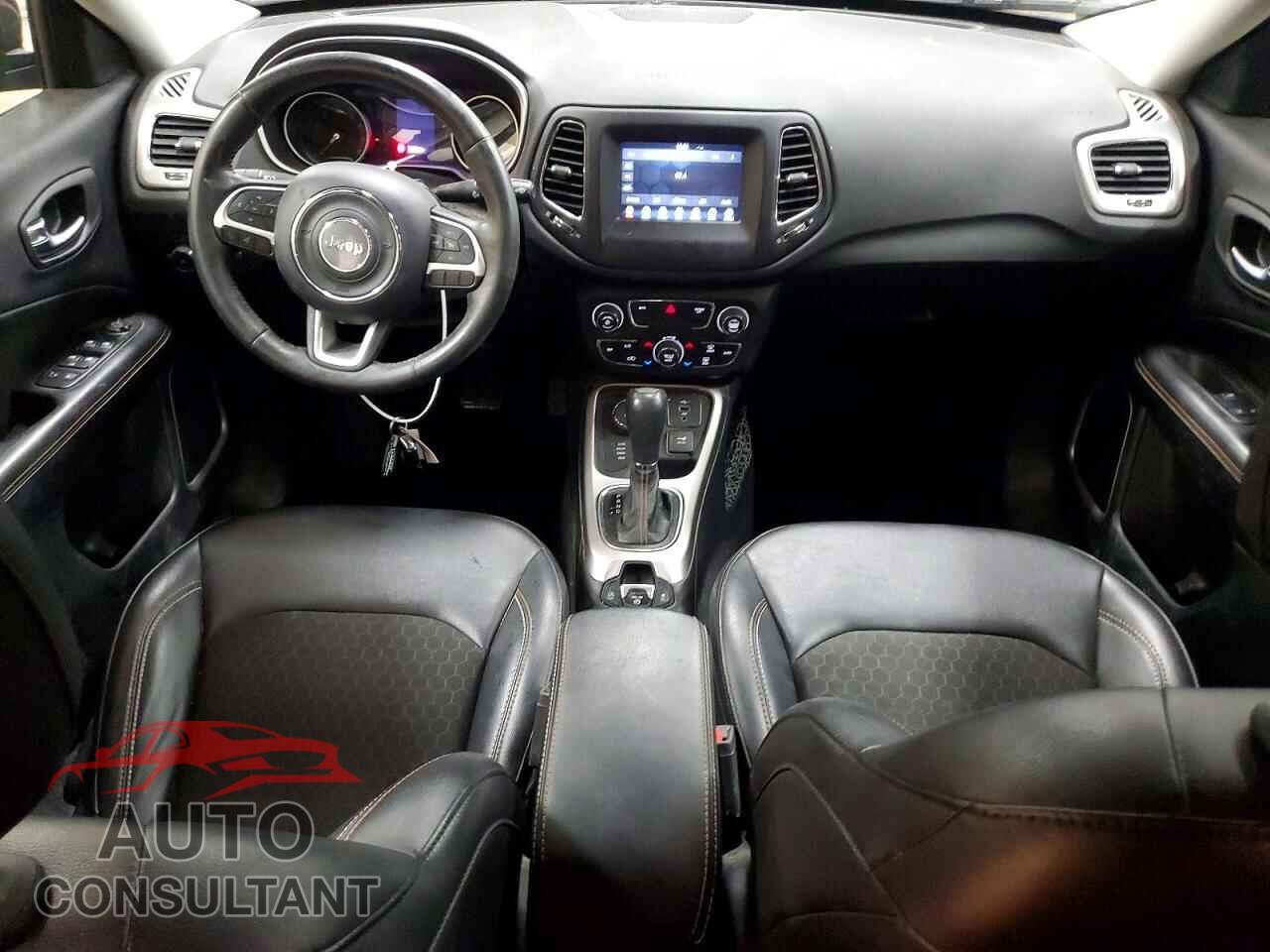 JEEP COMPASS 2019 - 3C4NJDBB5KT647119