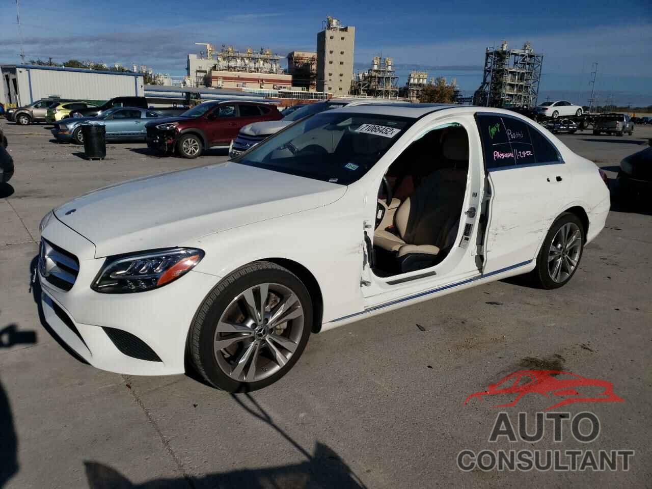 MERCEDES-BENZ C-CLASS 2019 - 55SWF8DB7KU307672