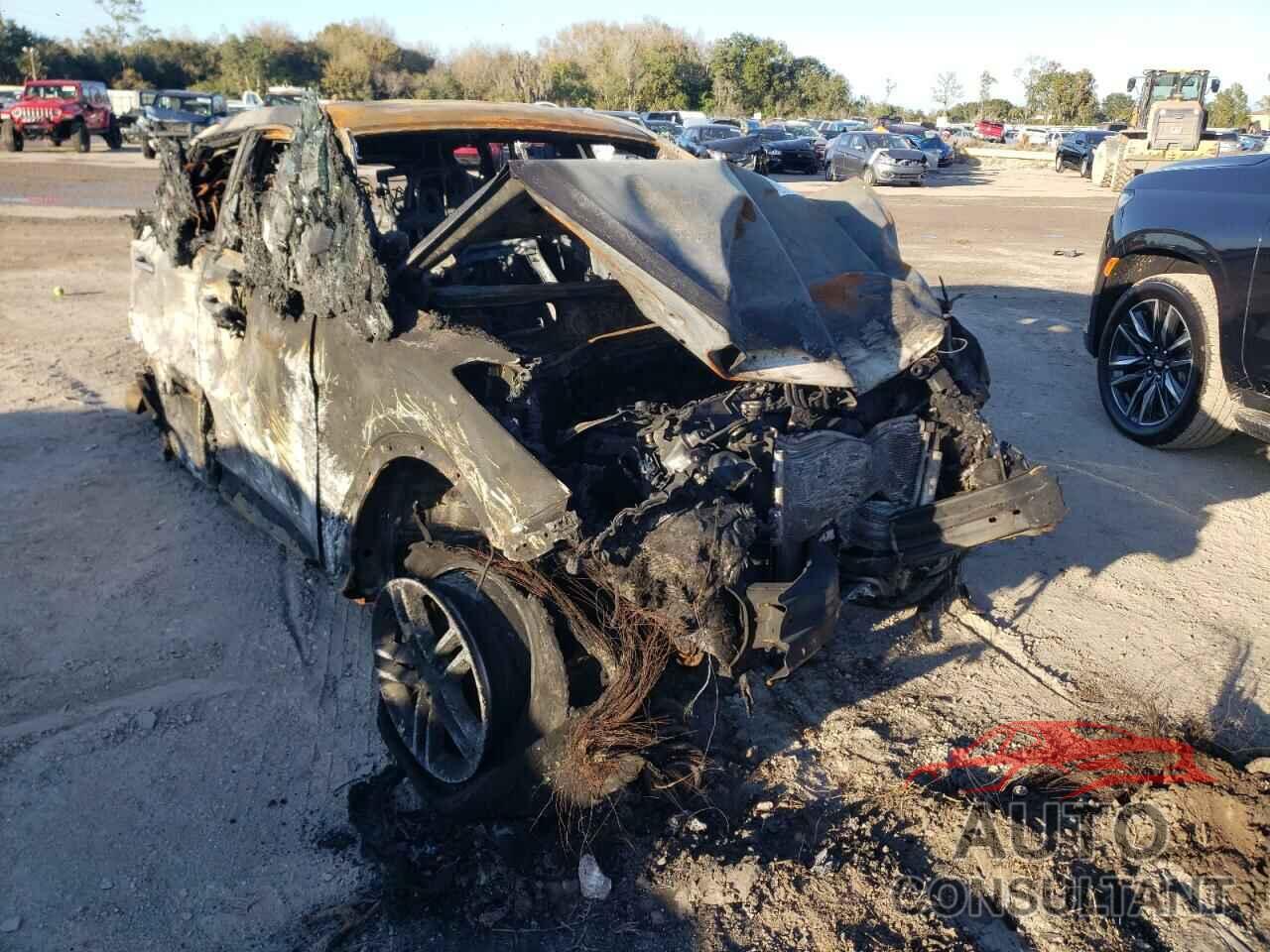 HYUNDAI SANTA FE 2018 - 5NMZT3LB2JH087592