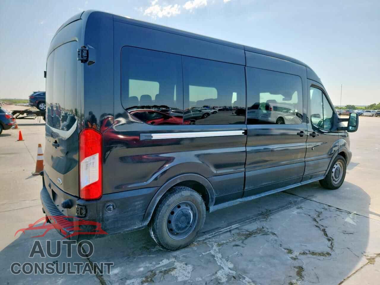 FORD TRANSIT 2015 - 1FBZX2CG4FKB21820