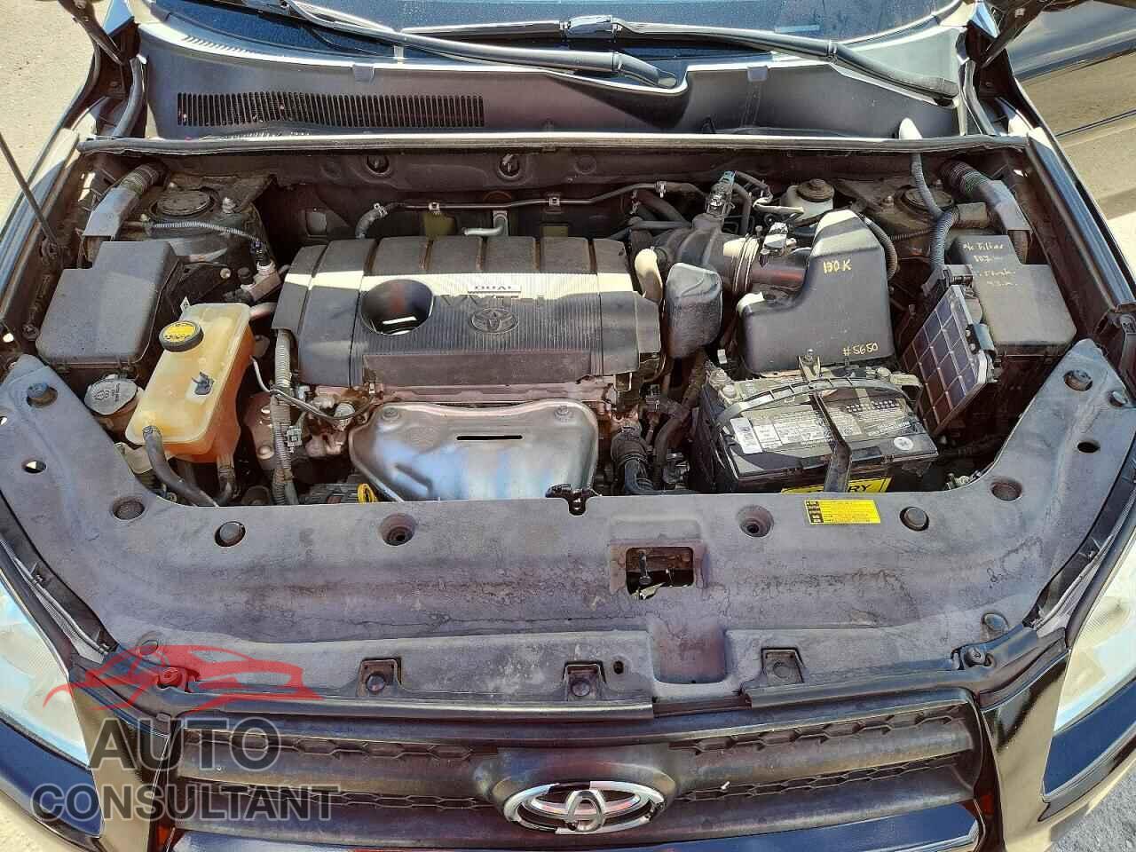 TOYOTA RAV4 2011 - 2T3ZF4DV9BW079248