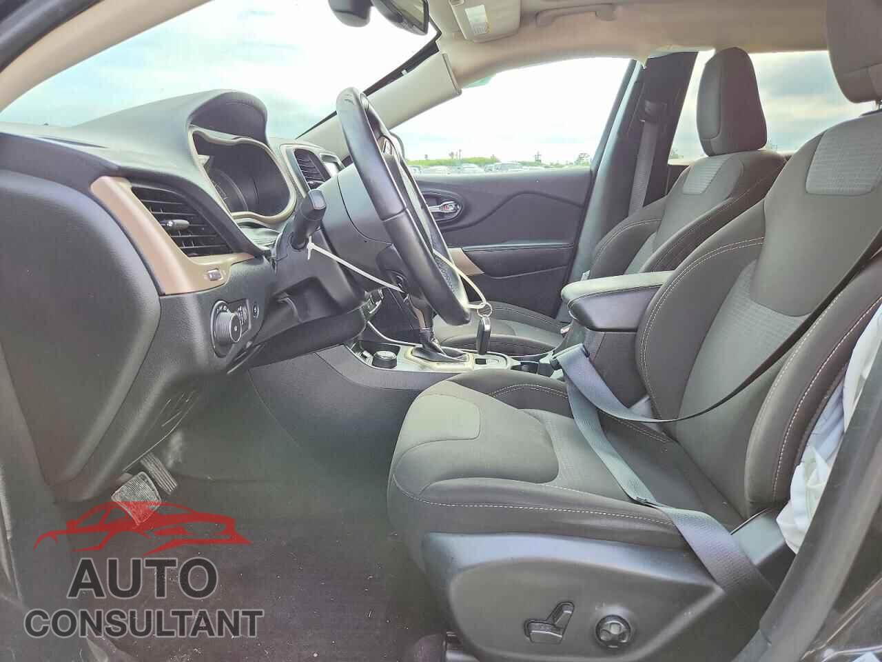 JEEP CHEROKEE 2017 - 1C4PJMCS1HW658645