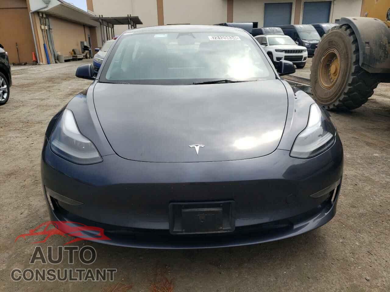 TESLA MODEL 3 2023 - 5YJ3E1EB7PF454496