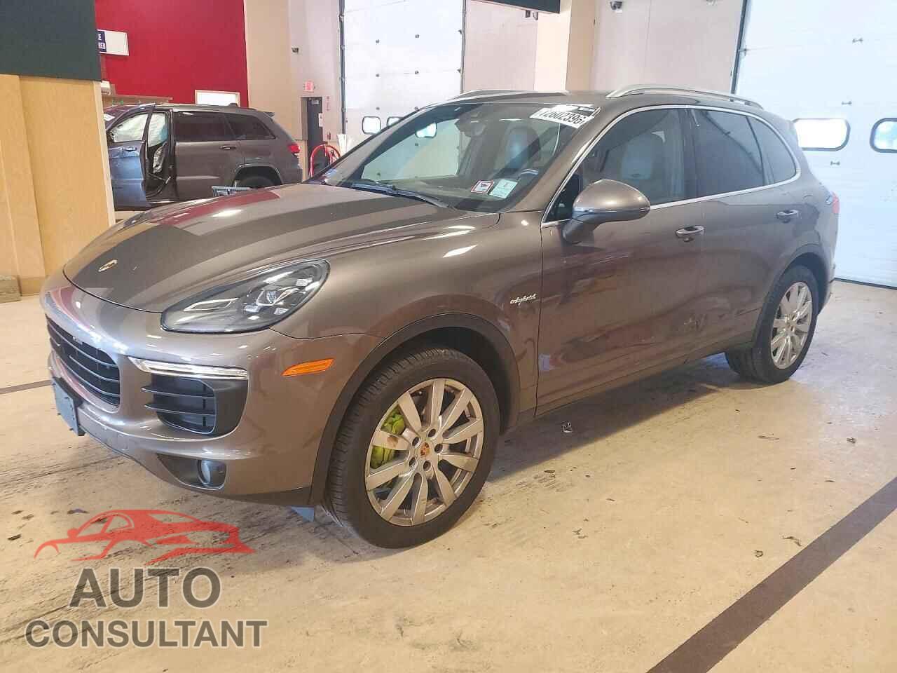 PORSCHE CAYENNE 2015 - WP1AE2A29FLA50502