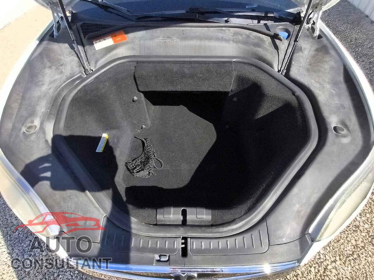 TESLA MODEL S 2015 - 5YJSA1H18FFP68876
