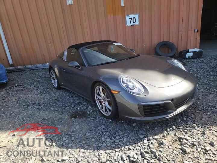 PORSCHE 911 2017 - WP0BB2A94HS136837