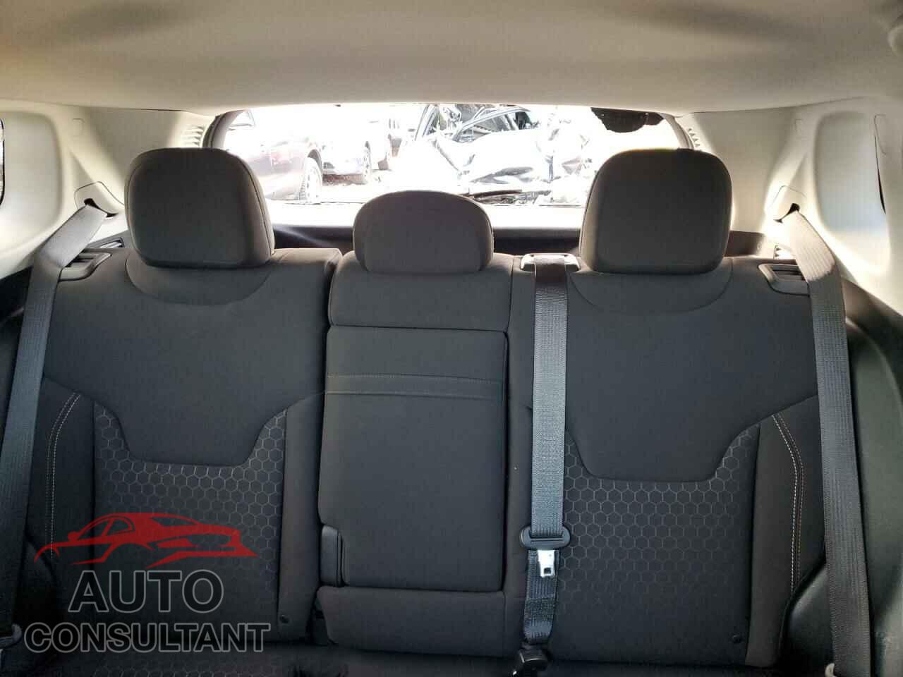 JEEP COMPASS 2017 - 3C4NJDAB8HT673160