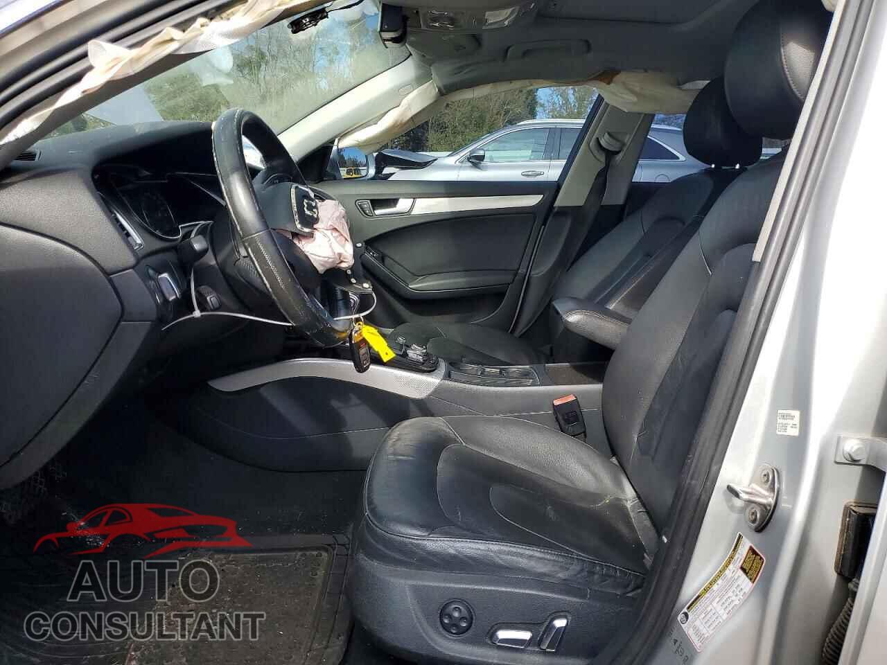 AUDI A4 2013 - WAUBFAFL3DA160997