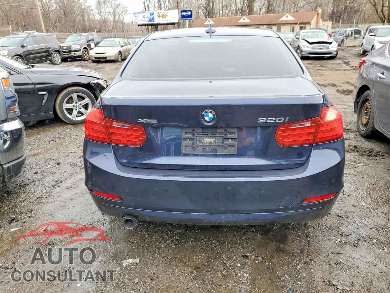 BMW 3 SERIES 2014 - WBA3C3C57EF983208