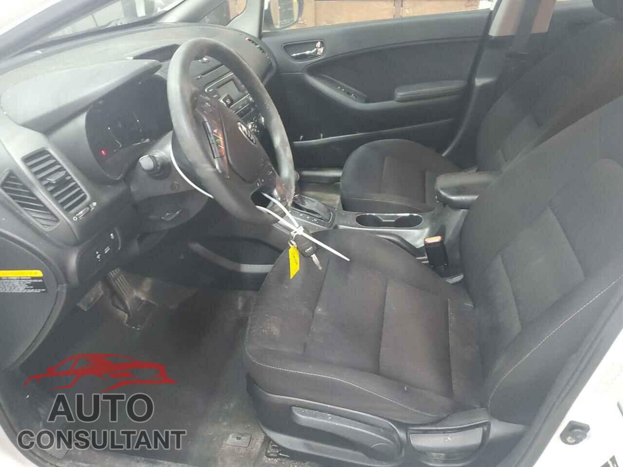 KIA FORTE 2016 - KNAFK4A64G5459895