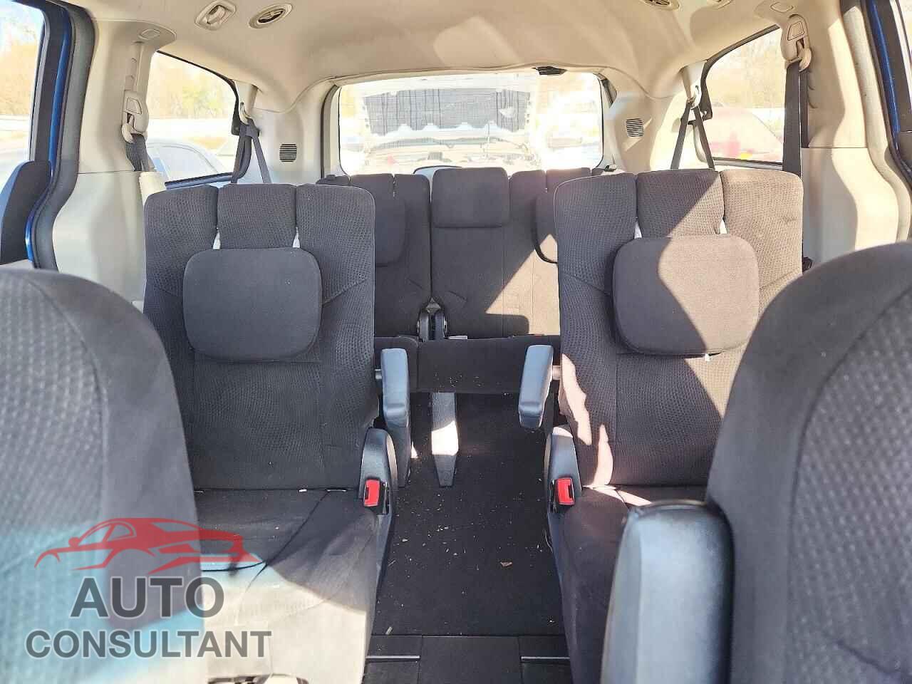 DODGE CARAVAN 2011 - 2D4RN3DG8BR608541