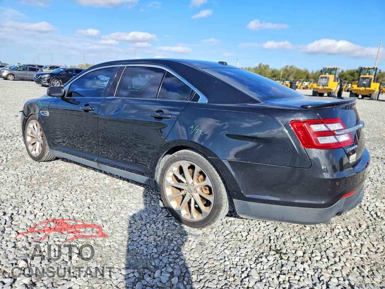 FORD TAURUS 2013 - 1FAHP2F85DG161213