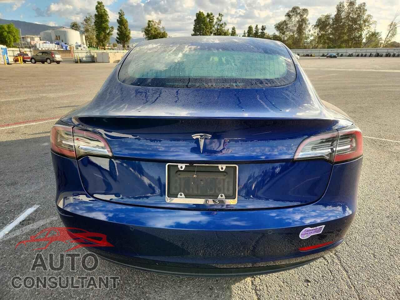 TESLA MODEL 3 2019 - 5YJ3E1EA1KF425897