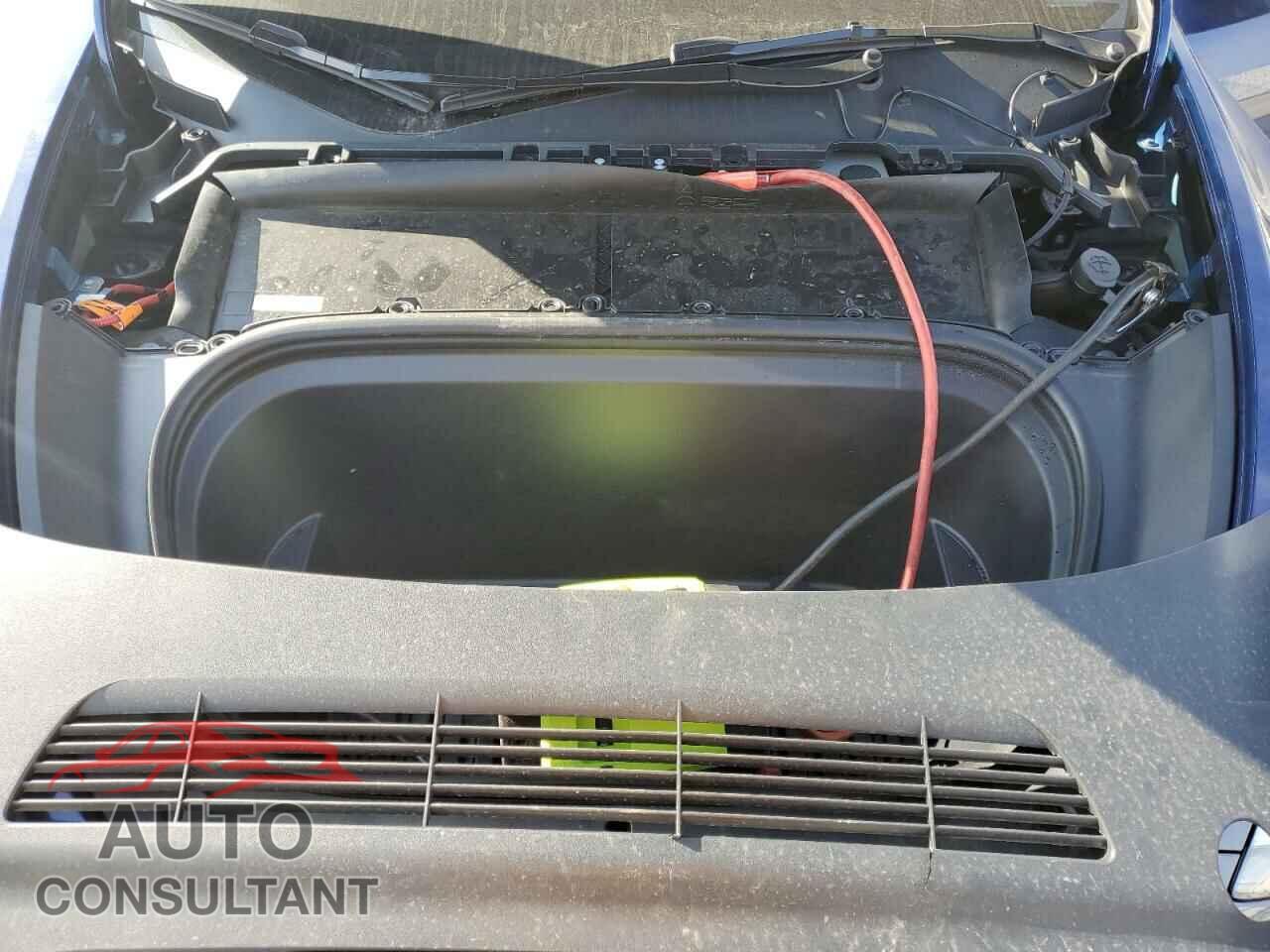 TESLA MODEL Y 2023 - 7SAYGDEF0PF644535