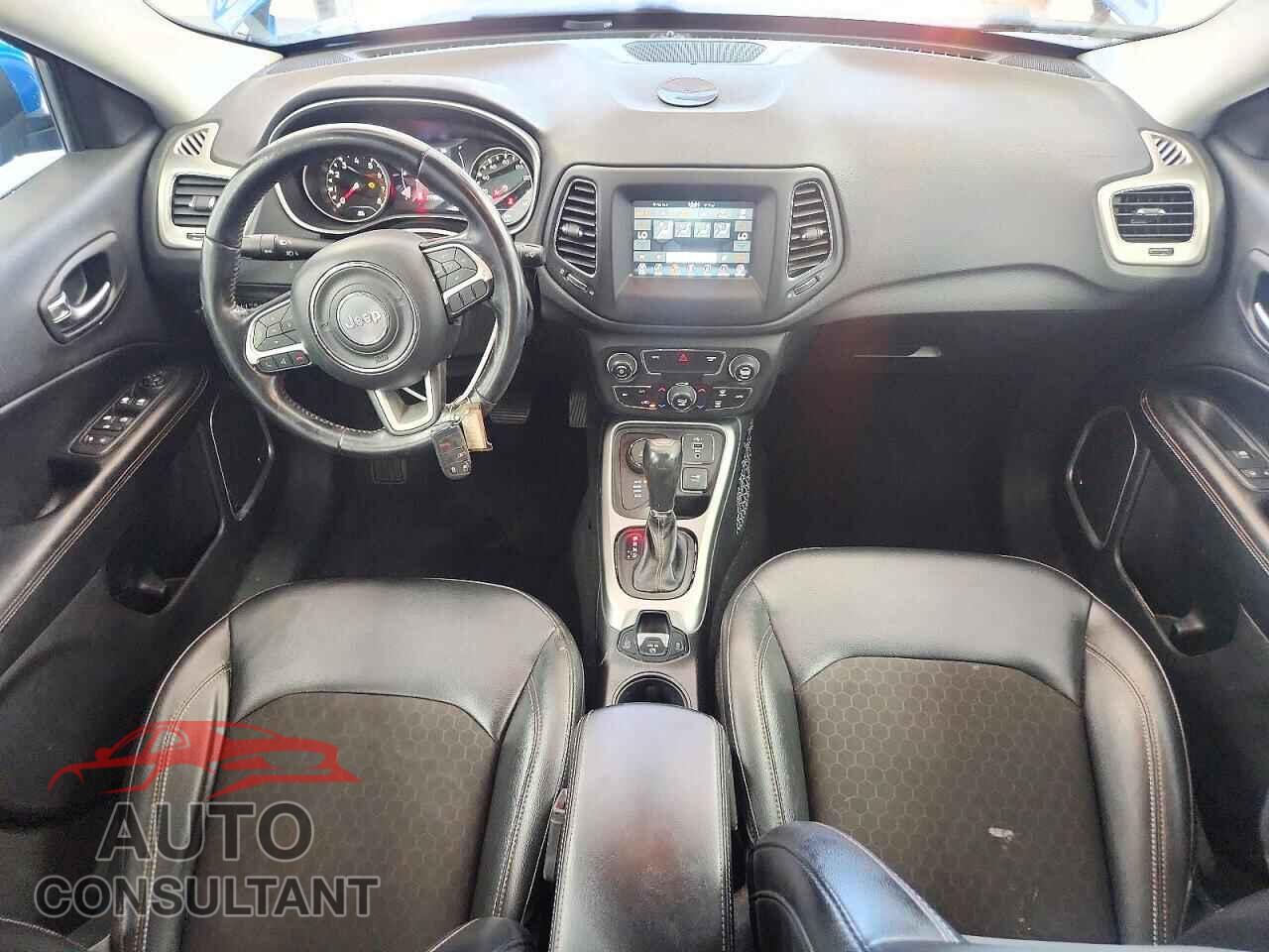 JEEP COMPASS 2020 - 3C4NJDBB3LT156856