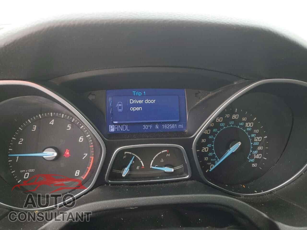 FORD FOCUS 2012 - 1FAHP3F24CL434133