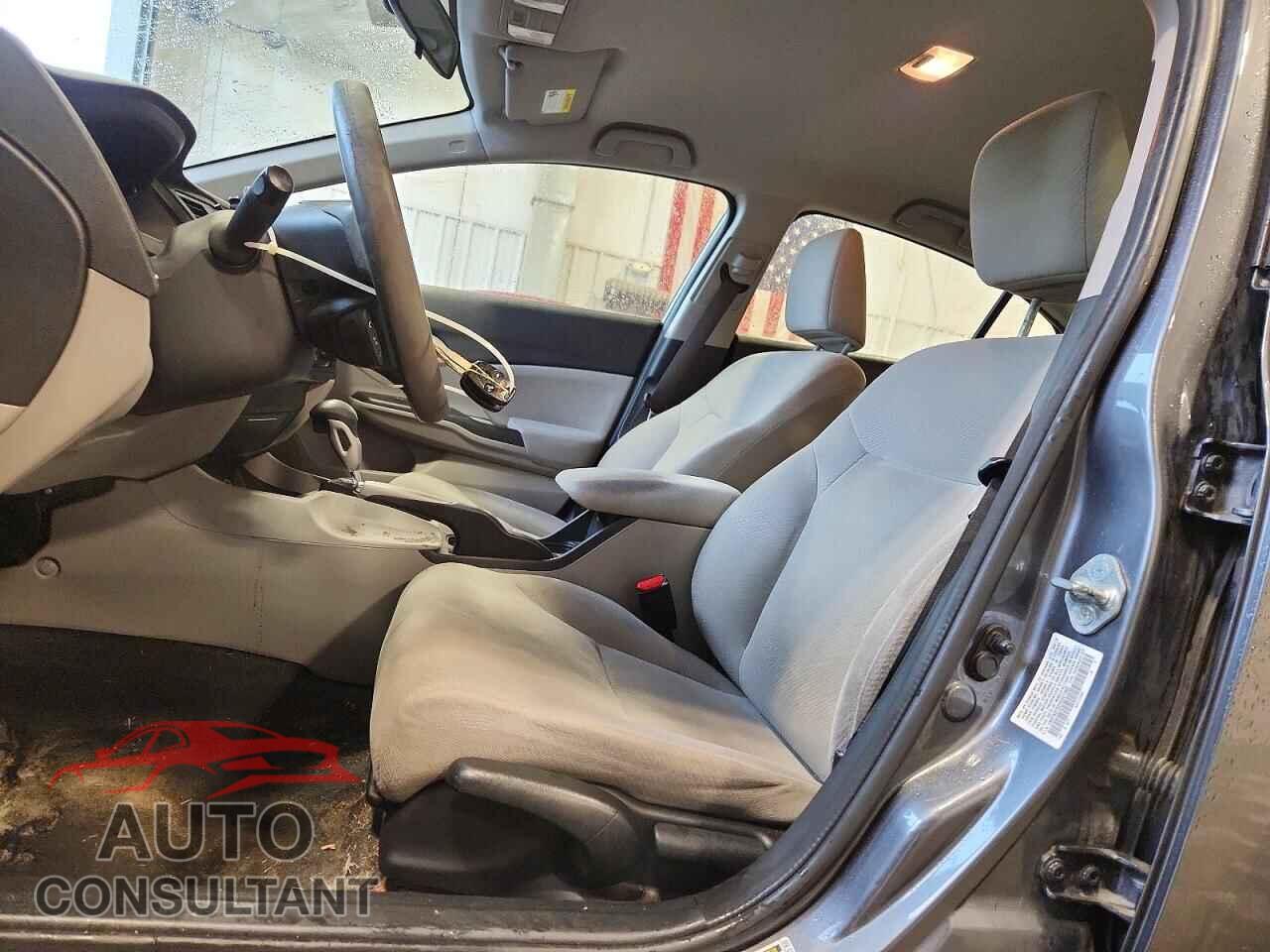 HONDA CIVIC 2013 - 19XFB2F52DE027300