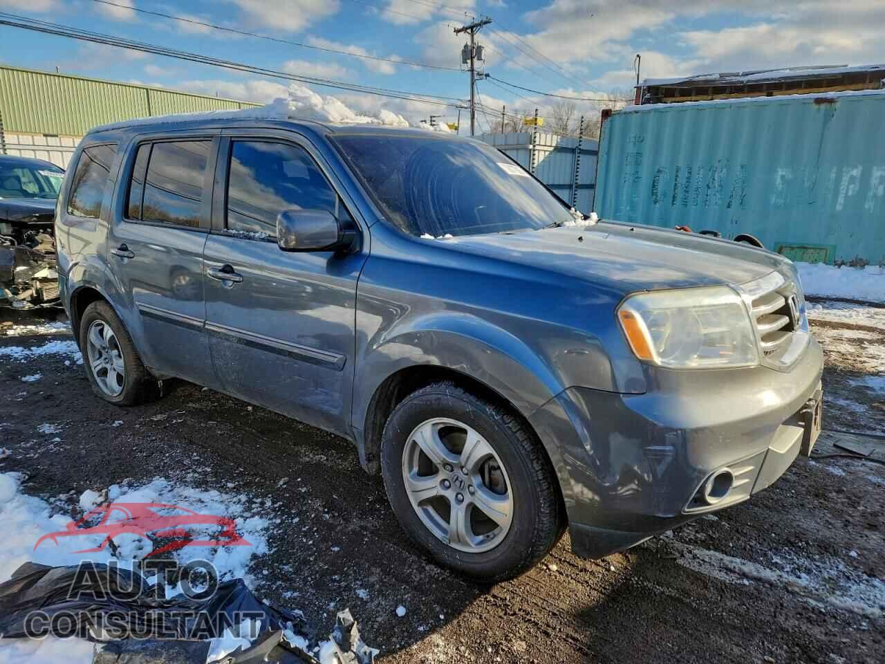 HONDA PILOT 2013 - 5FNYF4H73DB027498