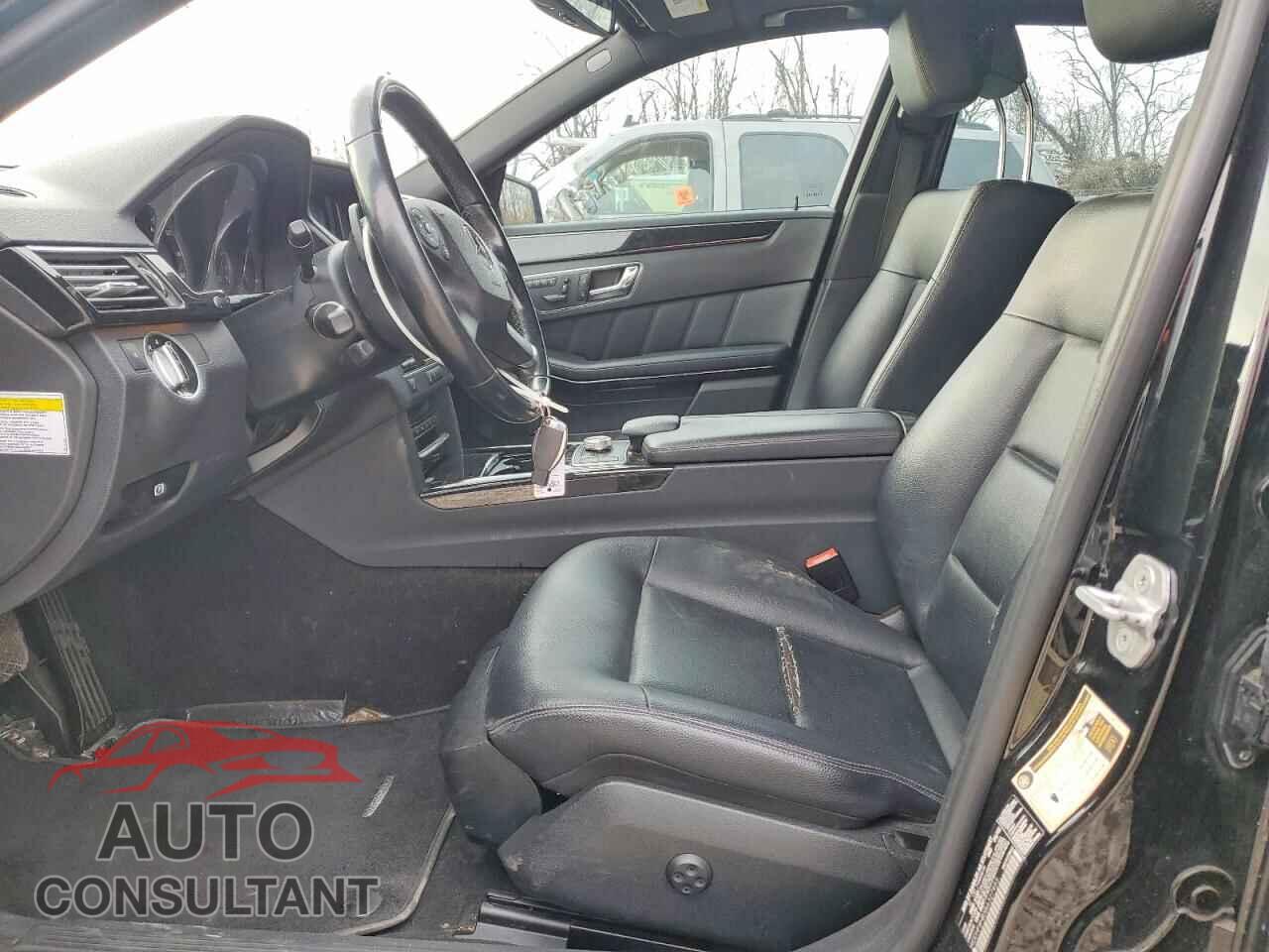 MERCEDES-BENZ E-CLASS 2011 - WDDHF8HB5BA327955