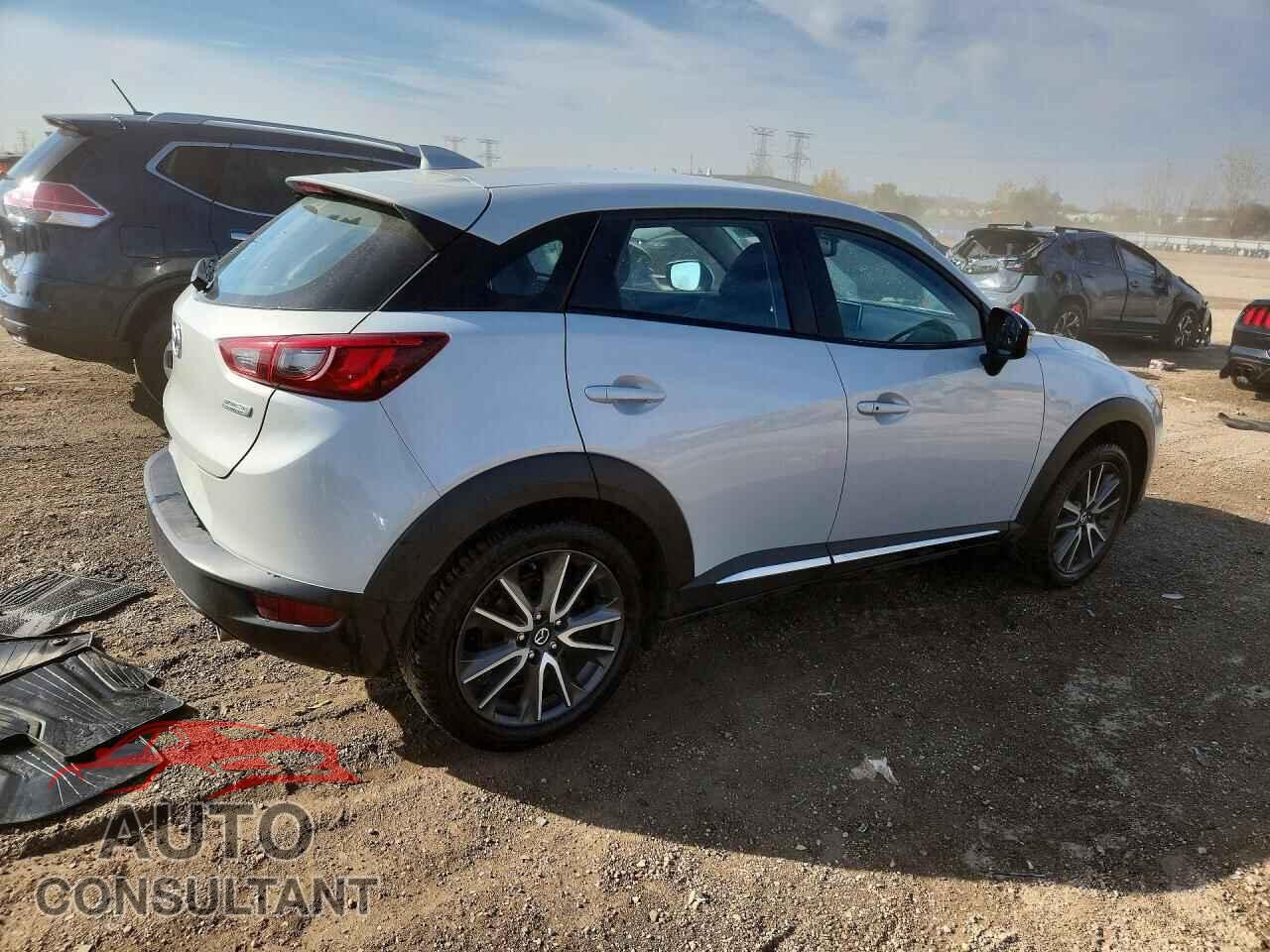 MAZDA CX-3 2017 - JM1DKFD77H0149281