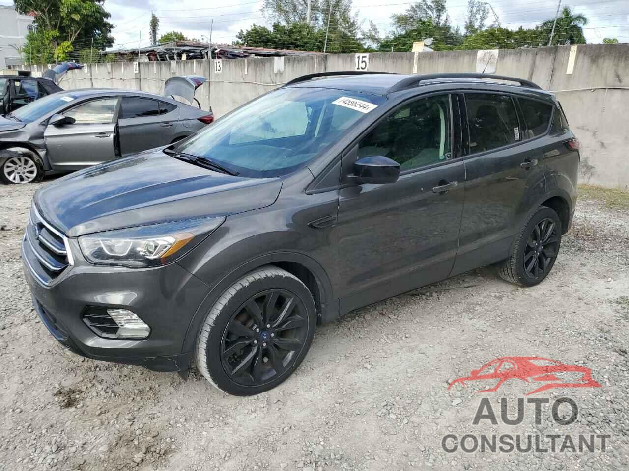 FORD ESCAPE 2018 - 1FMCU0GD6JUC55364