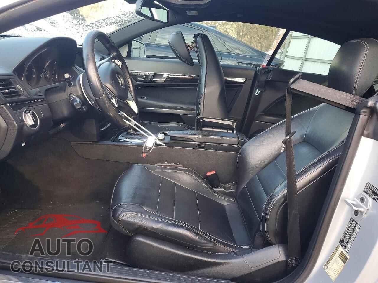 MERCEDES-BENZ E-CLASS 2012 - WDDKJ5KB4CF167583