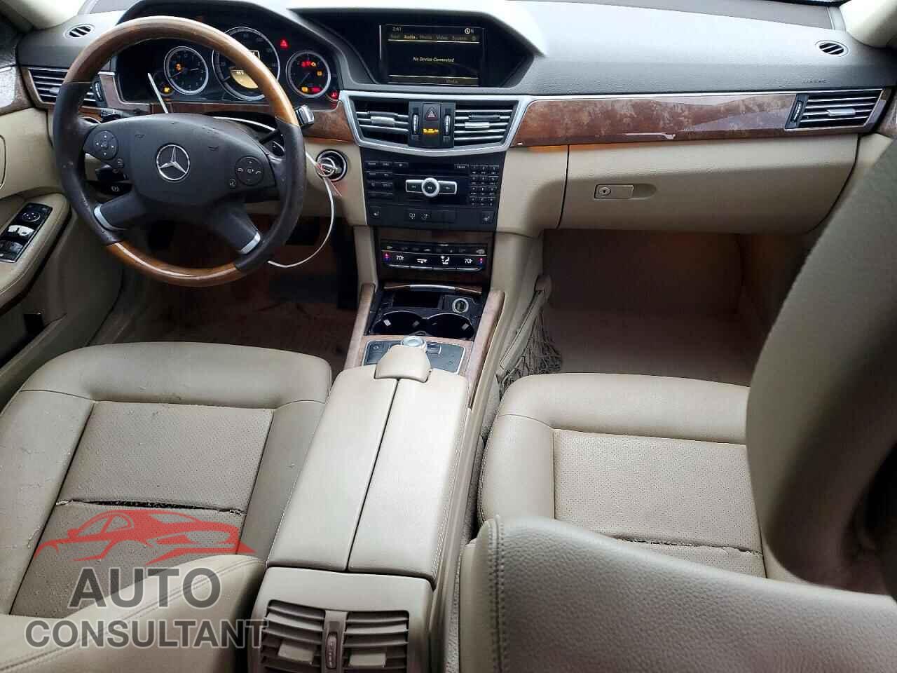 MERCEDES-BENZ E-CLASS 2011 - WDDHF2EB3BA498527