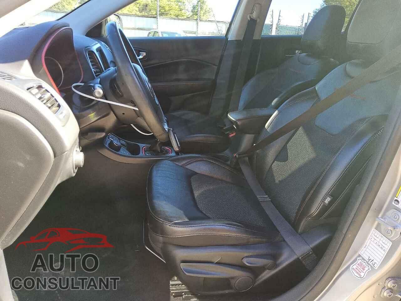 JEEP COMPASS 2021 - 3C4NJDDB7MT569653