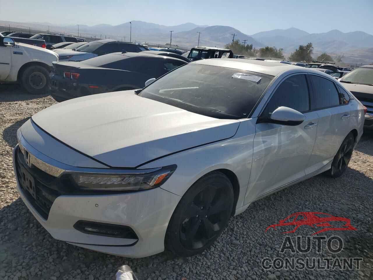 HONDA ACCORD 2018 - 1HGCV1F95JA013642