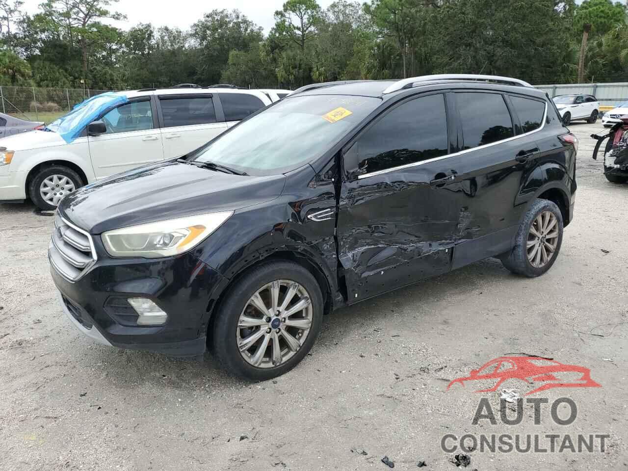 FORD ESCAPE 2017 - 1FMCU0J92HUC56087