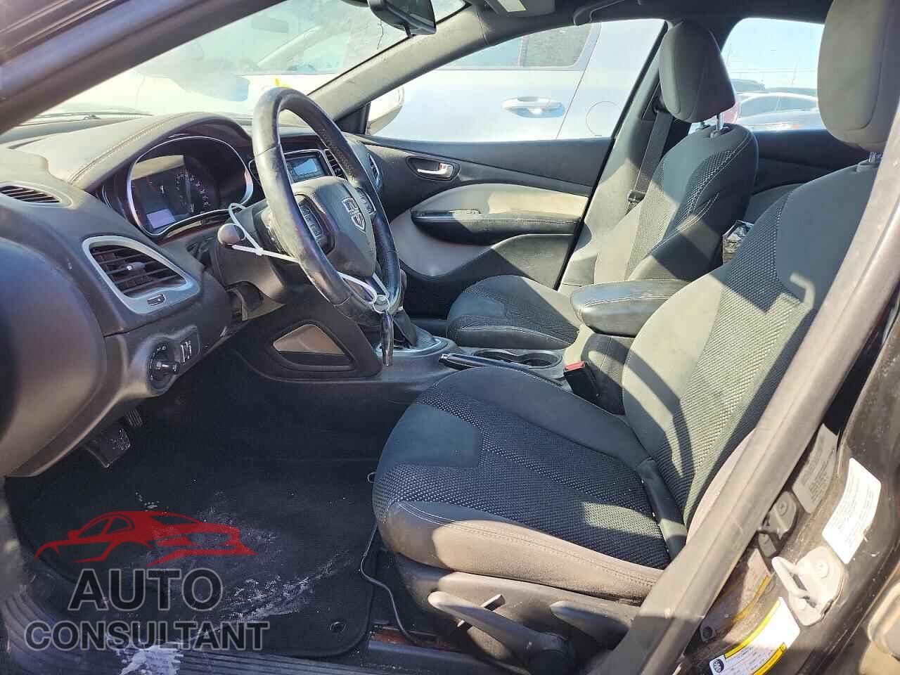 DODGE DART 2015 - 1C3CDFBB7FD406334