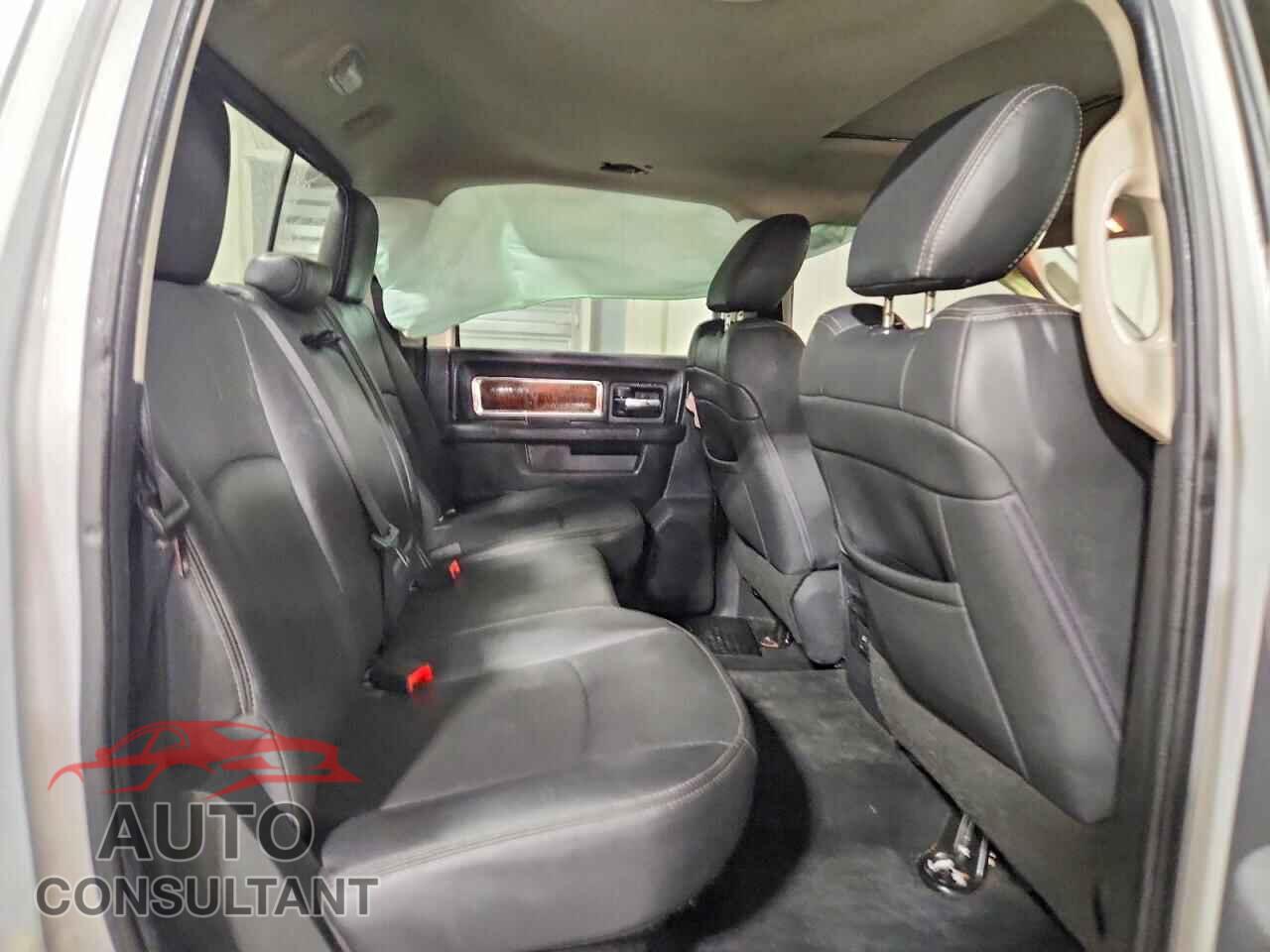 DODGE RAM 1500 2012 - 1C6RD7NT3CS230767