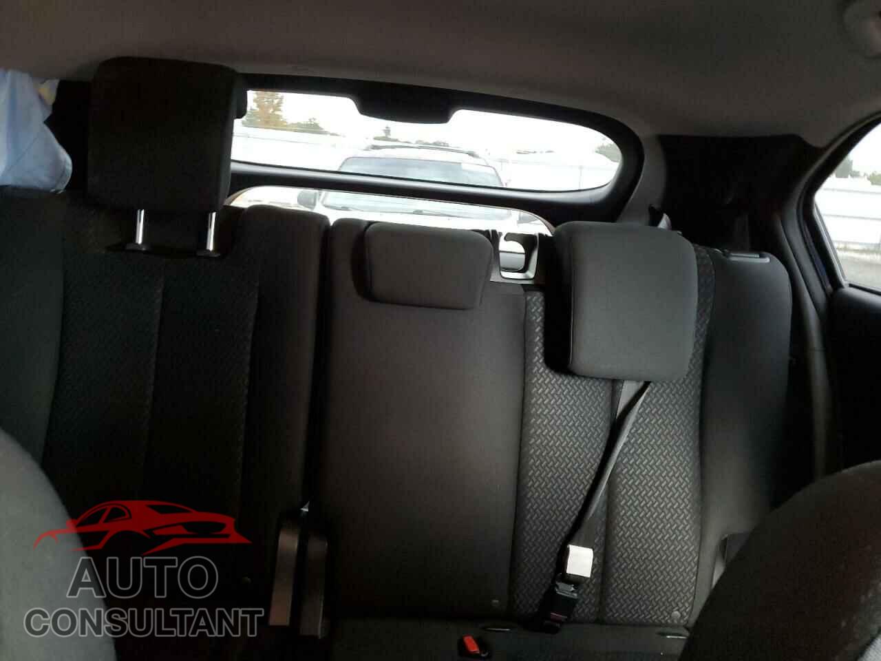 MITSUBISHI ECLIPSE 2018 - JA4AT4AA6JZ069261