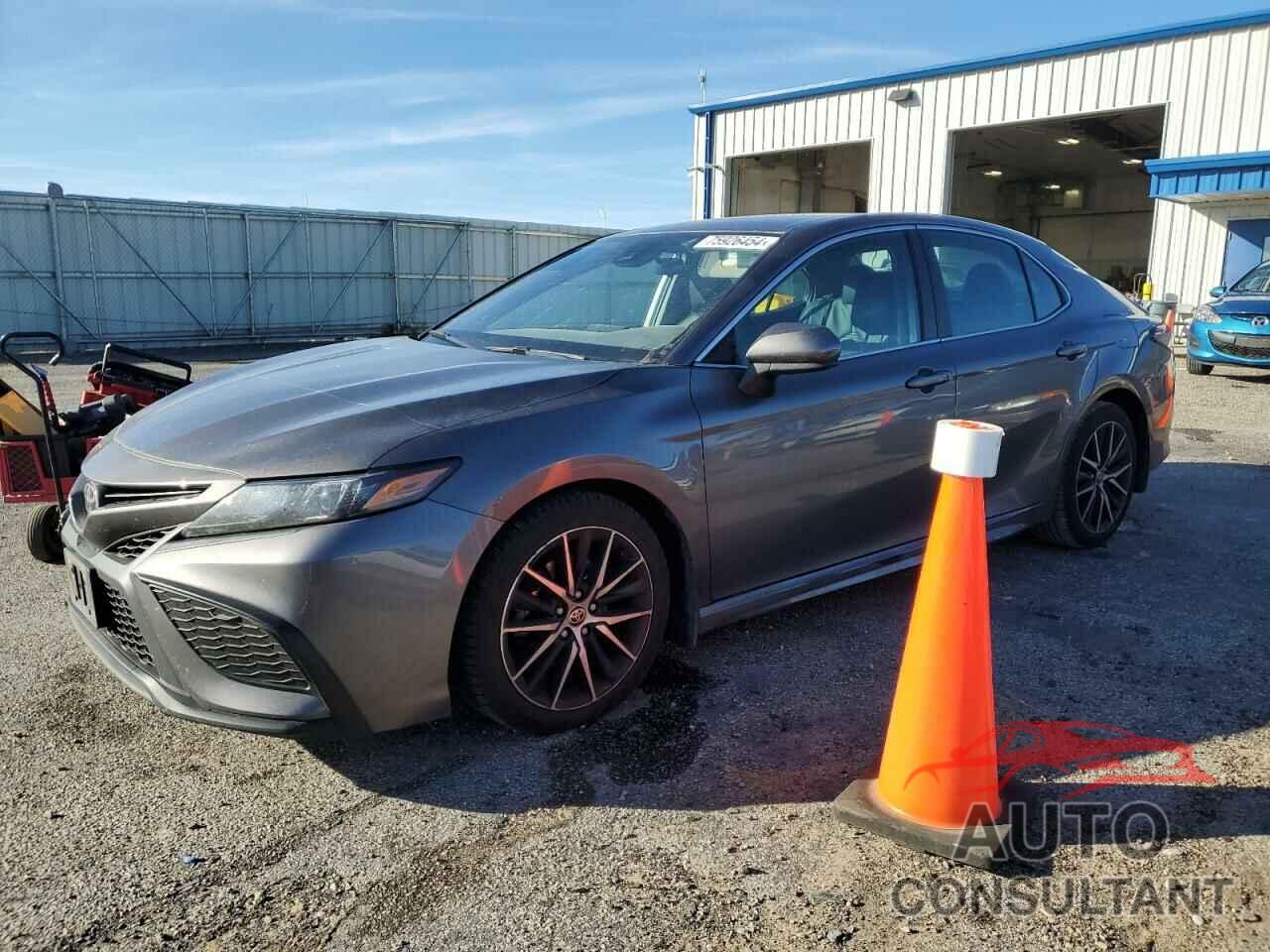 TOYOTA CAMRY 2021 - 4T1G11AK9MU567836