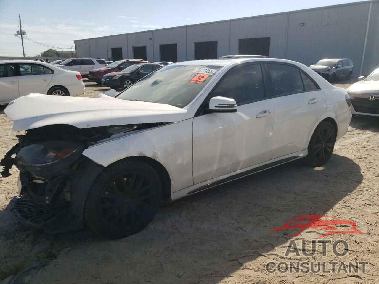 MERCEDES-BENZ E-CLASS 2015 - WDDHF5KB0FB089911