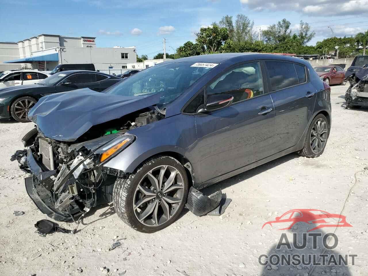KIA FORTE 2018 - 3KPFN5A30JE242488