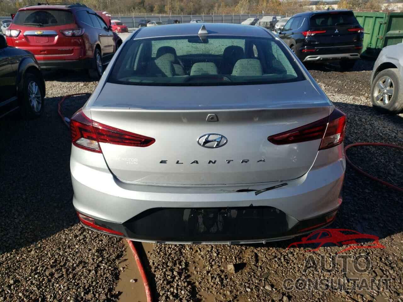 HYUNDAI ELANTRA 2020 - KMHD84LF1LU017366