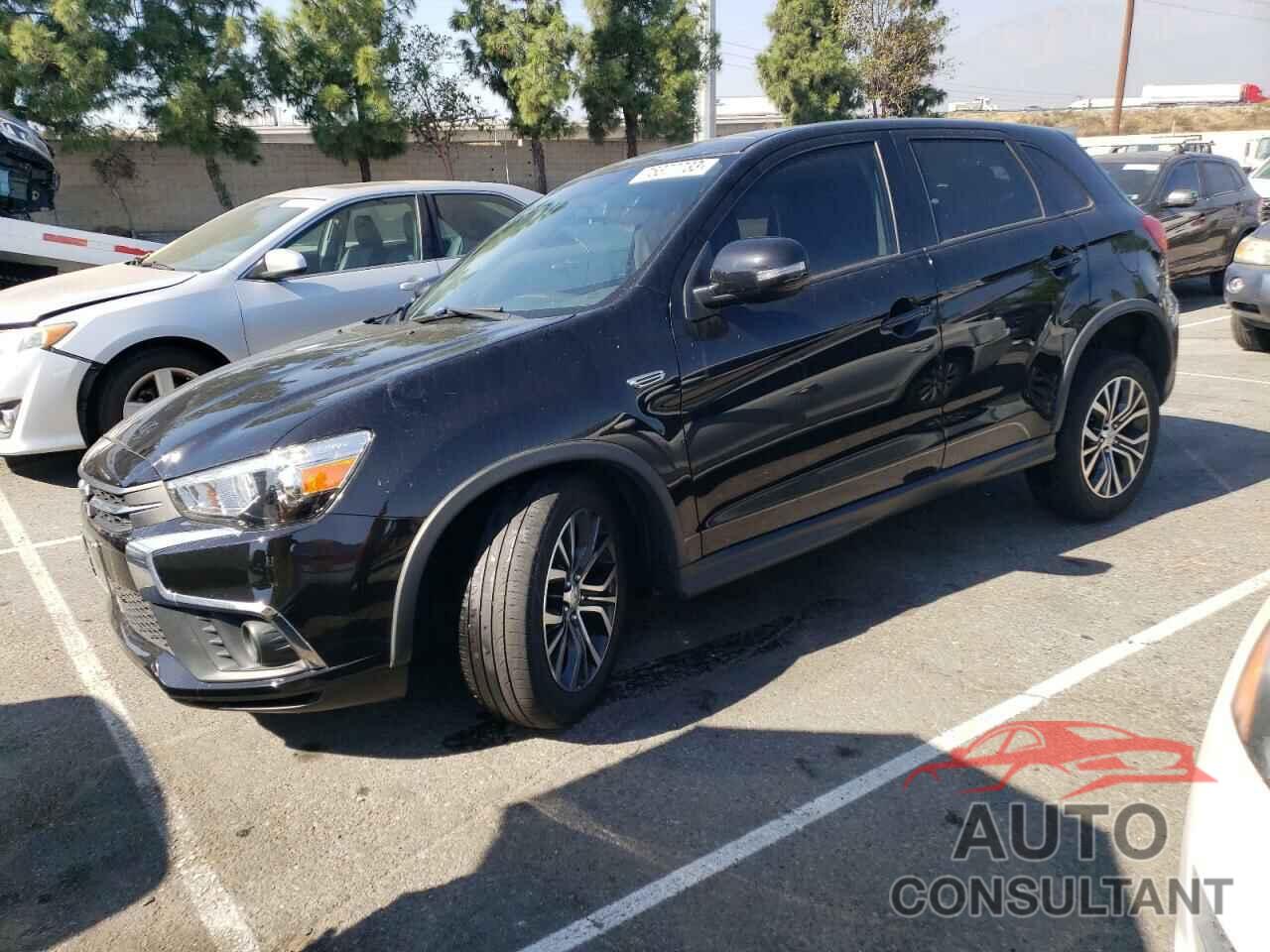 MITSUBISHI OUTLANDER 2019 - JA4AP3AU7KU027074
