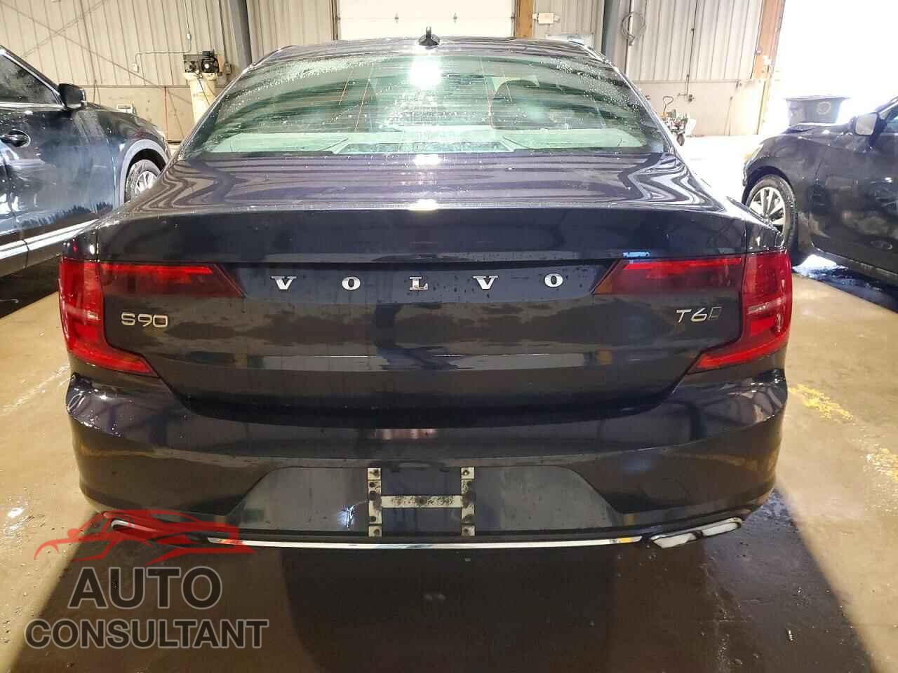 VOLVO S90 2017 - YV1A22MK0H1011828