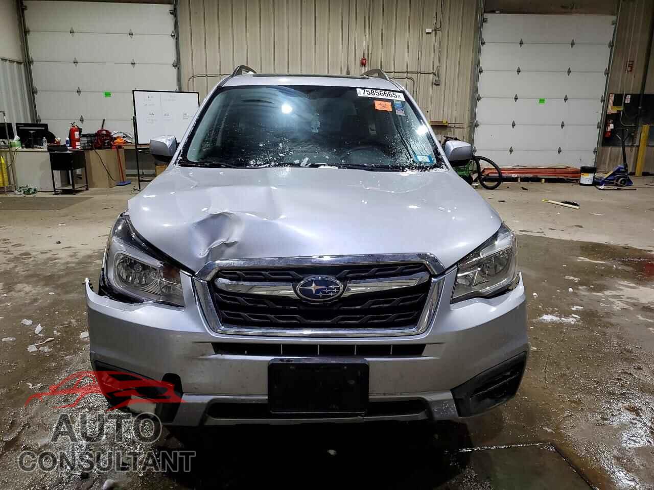 SUBARU FORESTER 2017 - JF2SJAEC5HH514861