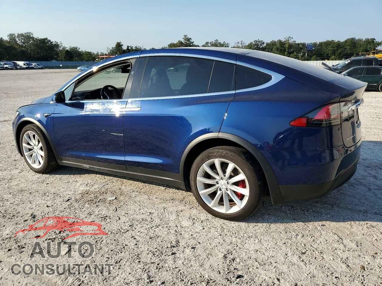 TESLA MODEL X 2017 - 5YJXCBE44HF047316