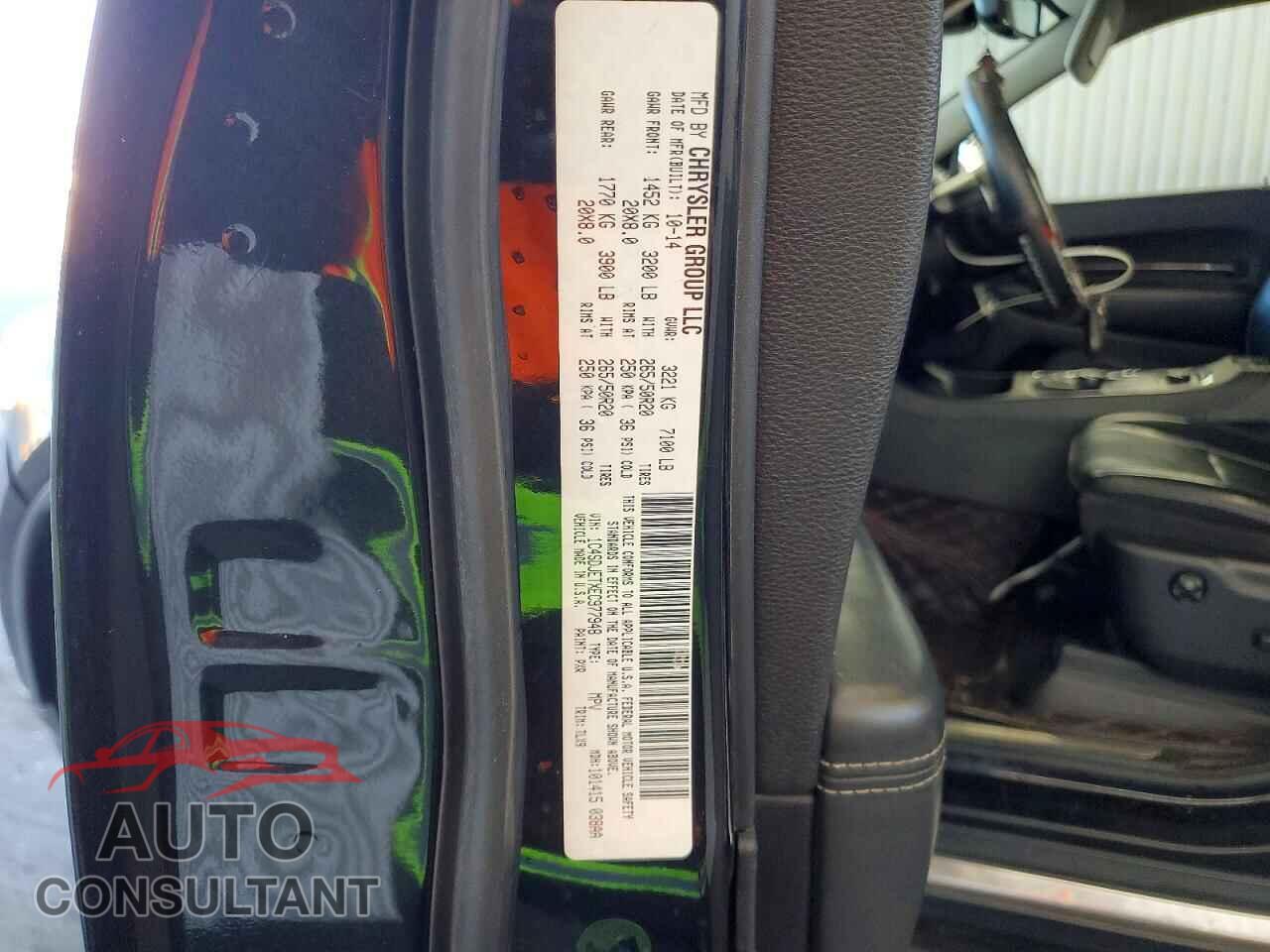 DODGE DURANGO 2014 - 1C4SDJETXEC977948
