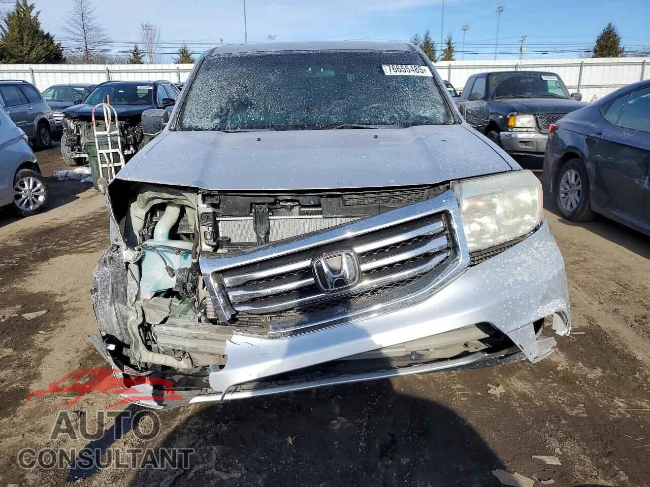 HONDA PILOT 2012 - 5FNYF4H28CB025975
