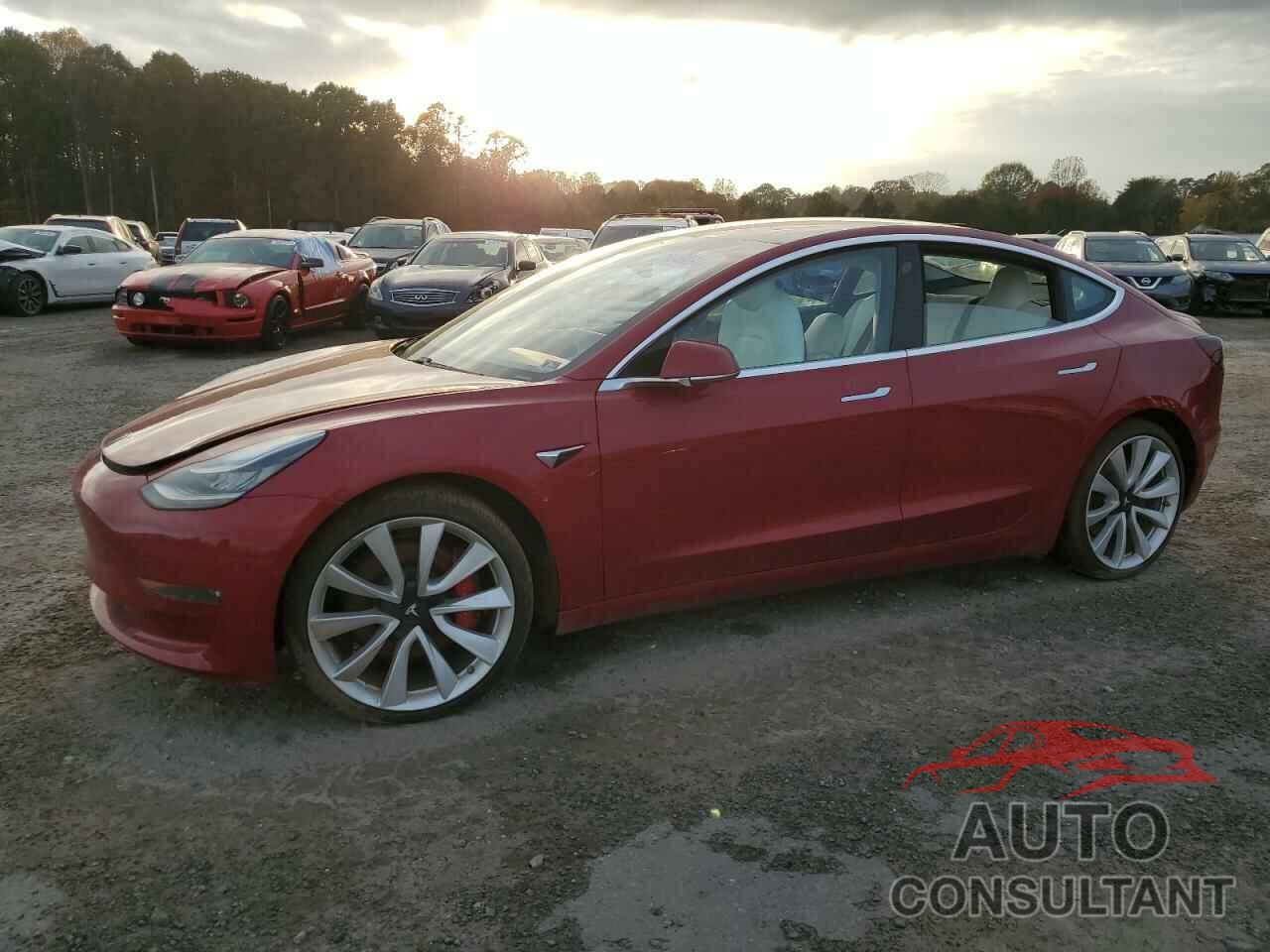 TESLA MODEL 3 2018 - 5YJ3E1EB5JF055593