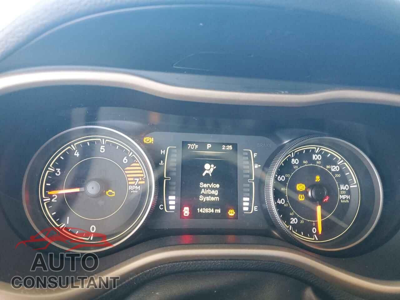 JEEP GRAND CHER 2016 - 1C4PJMCB2GW242599